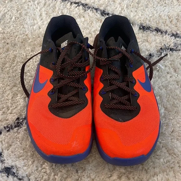 Nike men’s sneaker.  10.5 - Picture 2 of 7